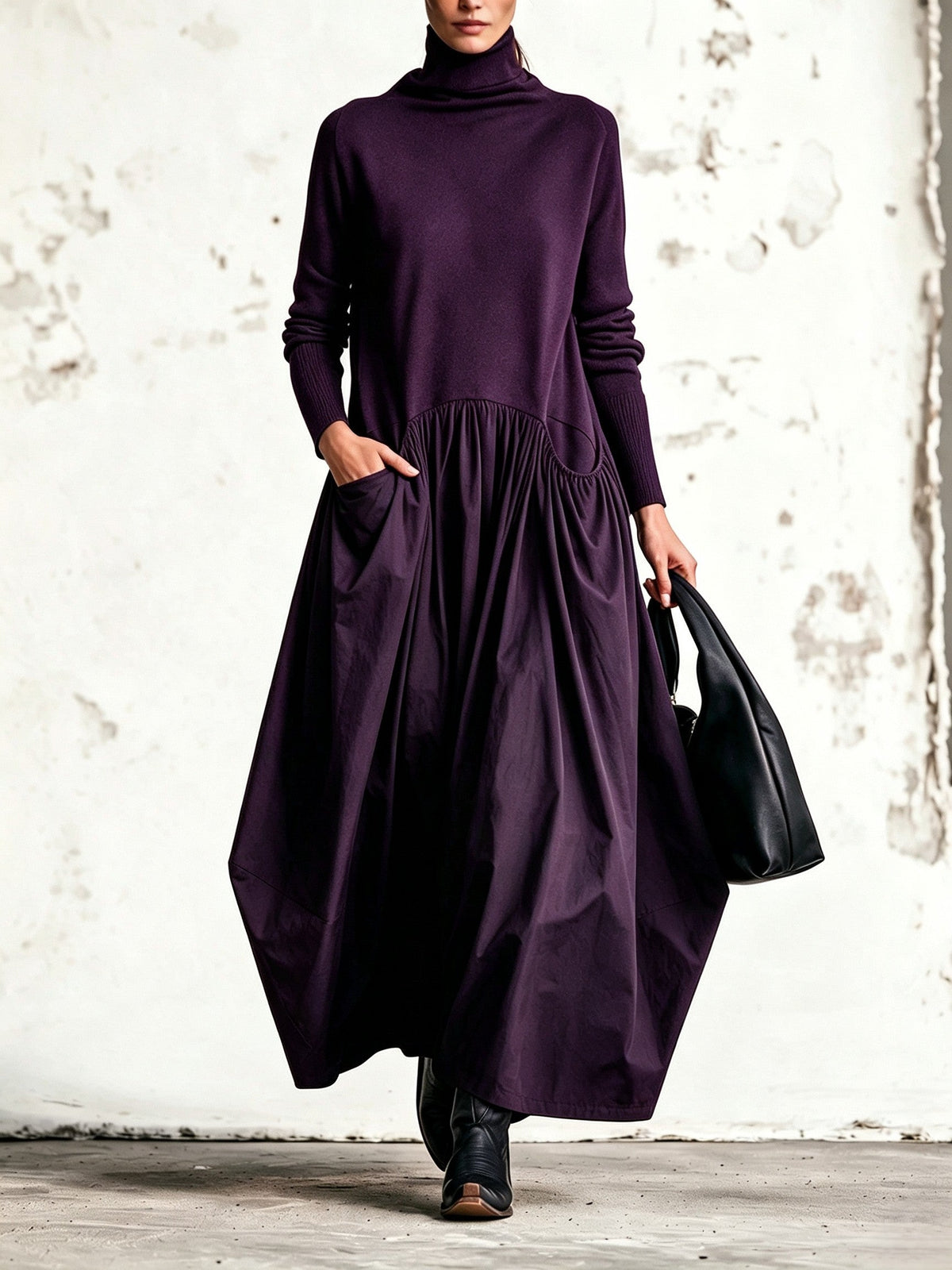 Odette | Robe Maxi Noire Oversize à Col Montant